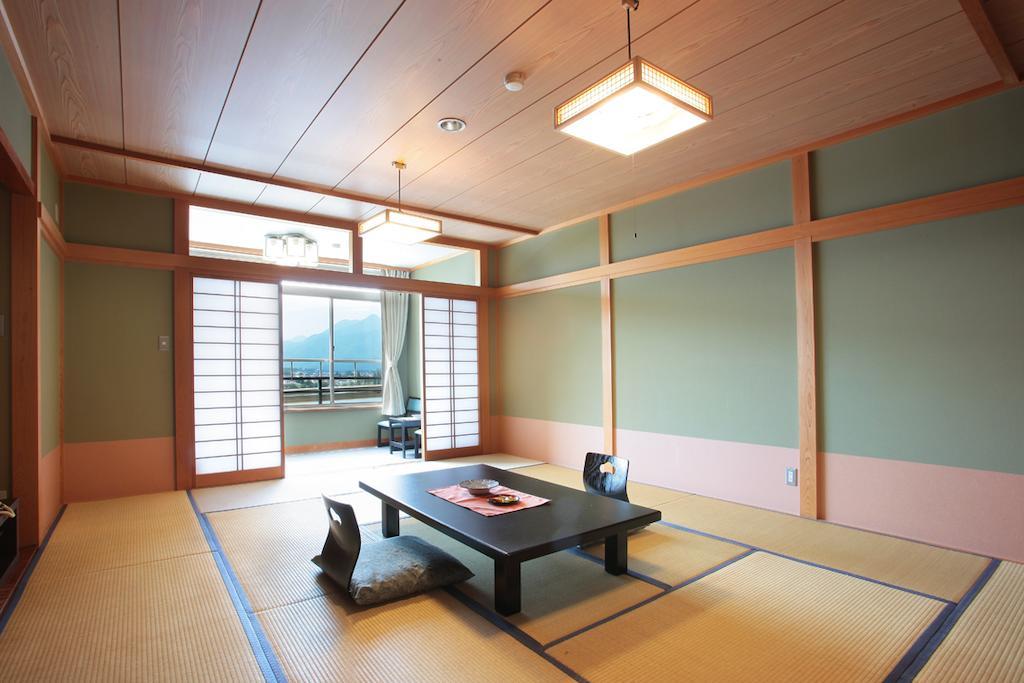 Hotel Kosuien Fujikawaguchiko Esterno foto